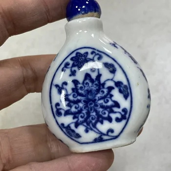 Porcelana azul e branca, de estilo antigo, pintado de rapé garrafa, jogando com a detecção de vazamento, clássico antigo antigo rapé conjunto, uma garrafa vazia